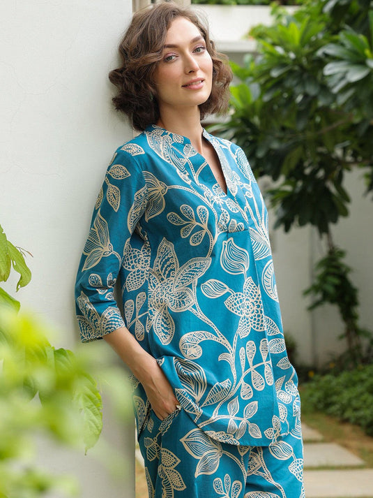 Blue Floral Printed Mandarin Collar Pure Cotton Top With Trousers
